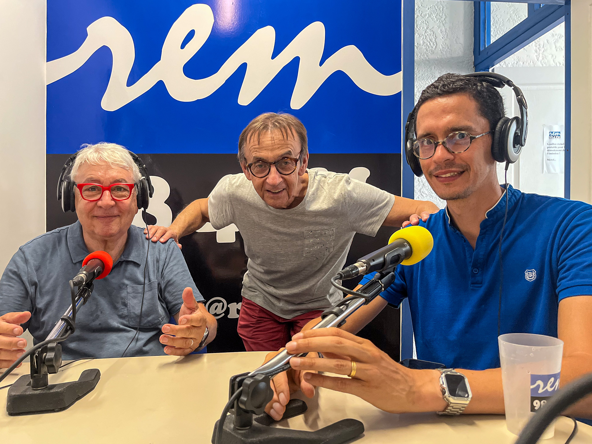 Bienvenue à l'émission Espoir sans tremblement, votre rendez-vous mensuel dédié à la maladie de Parkinson diffusé sur les ondes de Radio Entre-Deux-Mers.