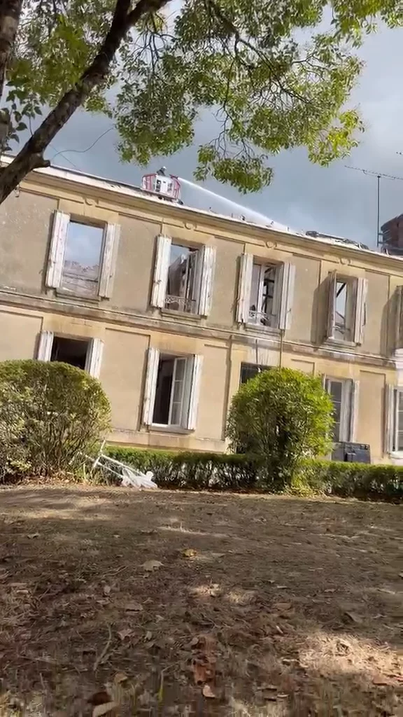 Un incendie a détruit un bâtiment principal de l’ESAT du Puch à Sauveterre-de-Guyenne. Aucune victime, l’établissement ferme une semaine.