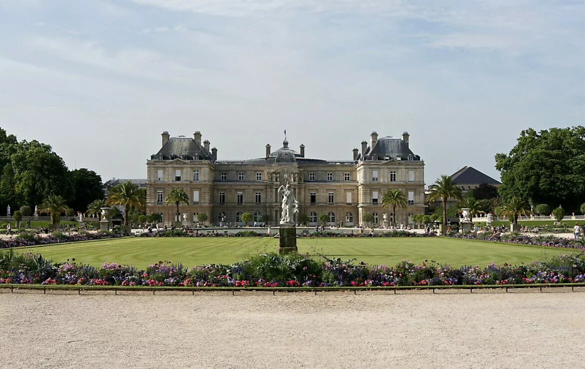 Le palais du Luxembourg à Paris, siège du Sénat, vu depuis le jardin, où siégeront les six sénateurs élus en Gironde en 2026